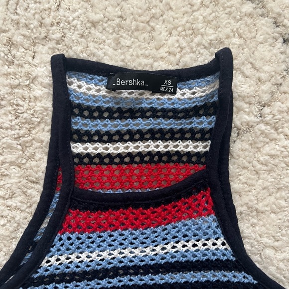 Knitted crop top - Picture 2 of 4